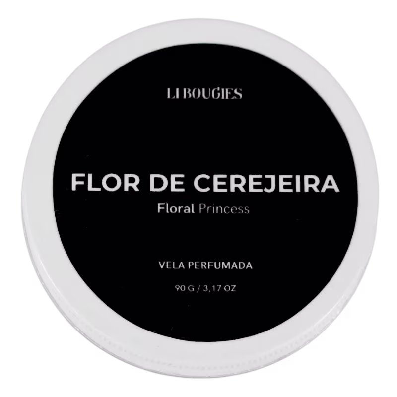 Vela perfumada LIBOUGIES, com o nome "FLOR DE CEREJEIRA" impresso em letras brancas sobre um fundo preto. A embalagem é circular, com um anel branco ao redor. A vela possui 90g.