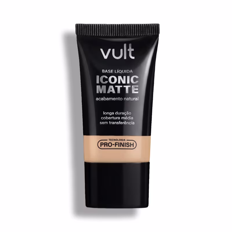 Bisnaga preta da marca Vult contendo Base Líquida Iconic Matte com acabamento natural, longa duração e cobertura média, sem transferência e com Tecnologia Pro-Finish.
