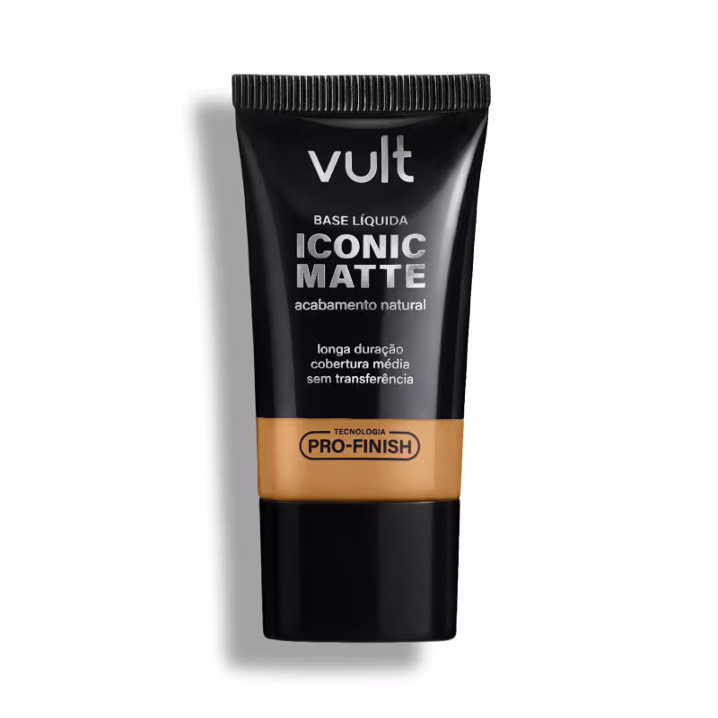 Bisnaga preta da marca Vult contendo Base Líquida Iconic Matte com acabamento natural, longa duração e cobertura média, sem transferência e com Tecnologia Pro-Finish.
