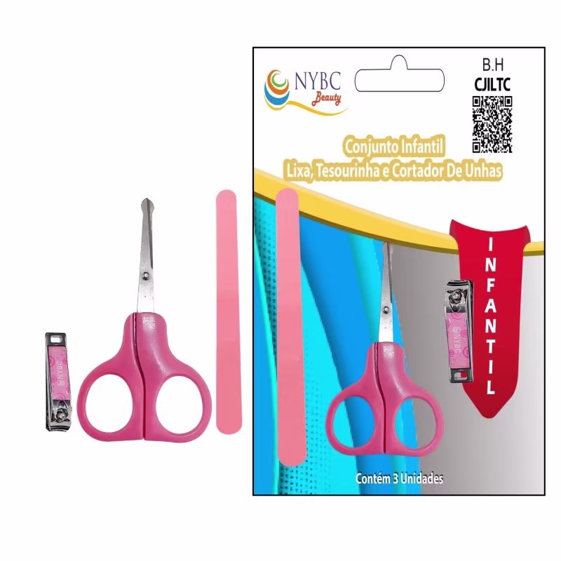 Três itens: uma lixa, uma tesoura e um cortador de unhas infantil.