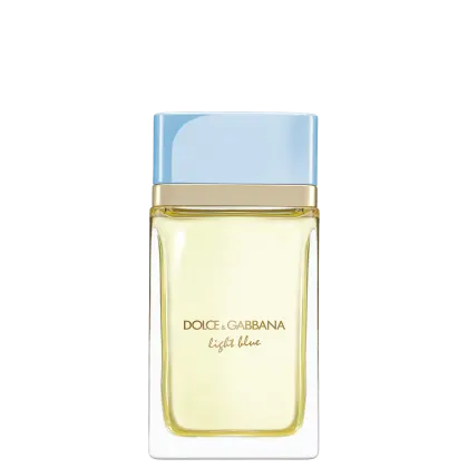 Embalagem retangular com tampa azul clara e detalhes dourados. Rótulo com o texto "DOLCE & GABBANA light blue" em letras douradas. Frasco contém líquido amarelado.