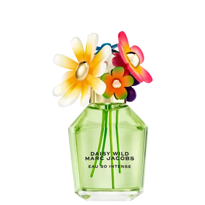 Frasco de perfume verde da linha Daisy Wild da Marc Jacobs, com tampa e flores coloridas decorativas, exibindo o nome da fragrância "Eau So Intense" em letras pretas.