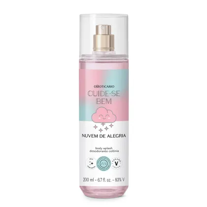 Frasco transparente com líquido lilás, pulverizador dourado e rótulo em tons de azul e rosa com nuvem sorridente ilustrada contendo 200ml de body splash Cuide-se Bem Nuvem de Alegria.