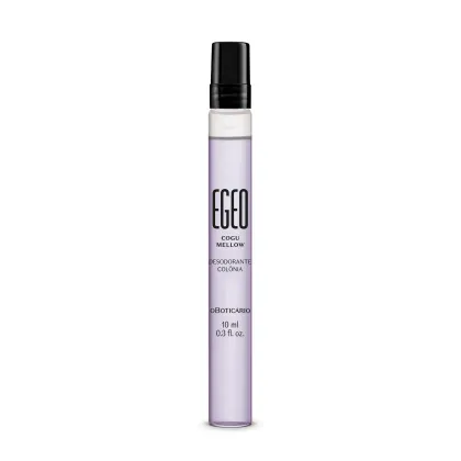 Frasco de colônia desodorante da marca Egeo, com 10 ml de volume, na cor lilás e com rótulo preto exibindo o nome "Cógu Mellow".