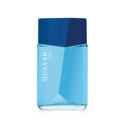 Frasco de perfume Quasar Rush, com design geométrico em tons de azul, contendo informações do produto impressas na embalagem.