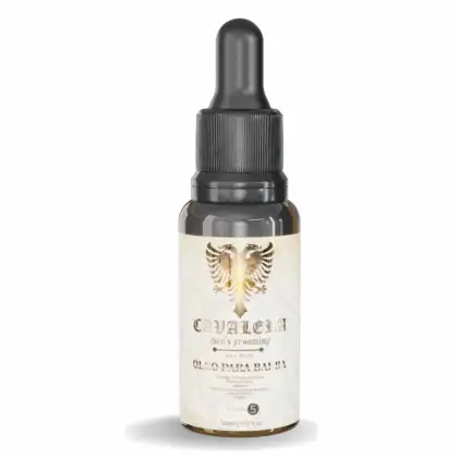 Frasco de óleo para barba da marca Cavalera, com conta-gotas e rótulo em tons de bege e dourado, apresentando o logotipo da marca em destaque.