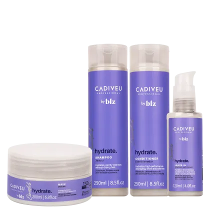 Produtos da linha Cadiveu Professional by BLZ, incluindo shampoo, condicionador e leave-in, em embalagens plásticas com predominância da cor roxa e detalhes em branco. Os rótulos exibem o nome da marca e a indicação "hydrate".