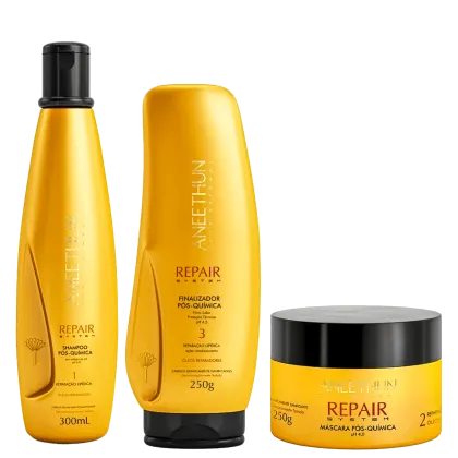 A imagem mostra um shampoo 300ml, um finalizador 250g e uma máscara em pote de 250g. Todos os produtos são de cor amarela e tampa preta.