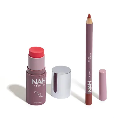 Imagem do produto Combo By Nah Cardoso:  Lápis Contorno Labial Rosa Bold 1,1g +  Blush Stick Marrom Lovely 5g