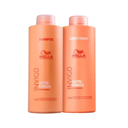 A imagem mostra duas embalagens plásticas grandes, de 1 litro cada, na cor laranja.
À esquerda está um shampoo de nutrição profunda, e à direita está um concidicionador, ambos chamados chamado "Nutri-Enrich"