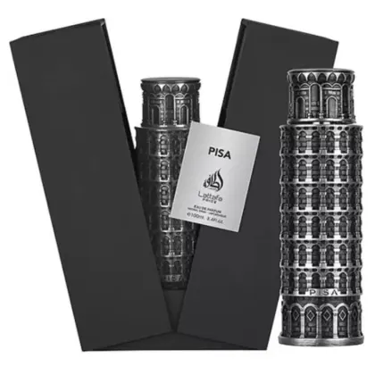 Lattafa Perfumes apresenta o perfume Pisa em embalagem preta com detalhes em relevo, contendo um frasco de perfume com rótulo branco e uma caixa preta.