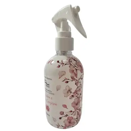 Imagem do produto Abelha Rainha Casa Luxo Água Perfumada Para Lençol e Tecidos Orquídea e Flor de Cerejeira 250ml
