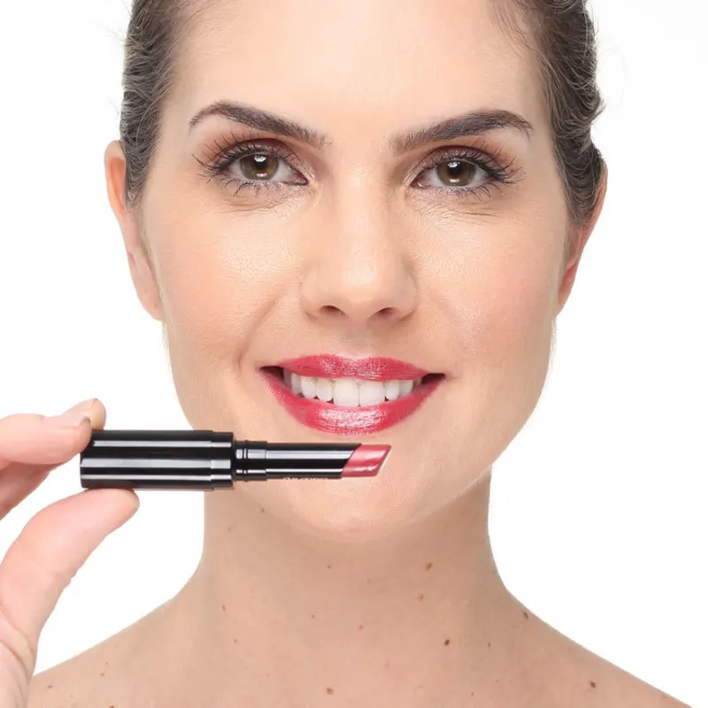 Shiseido Veiled Rouge RD707 Mischief - Batom Cremoso 2,2g