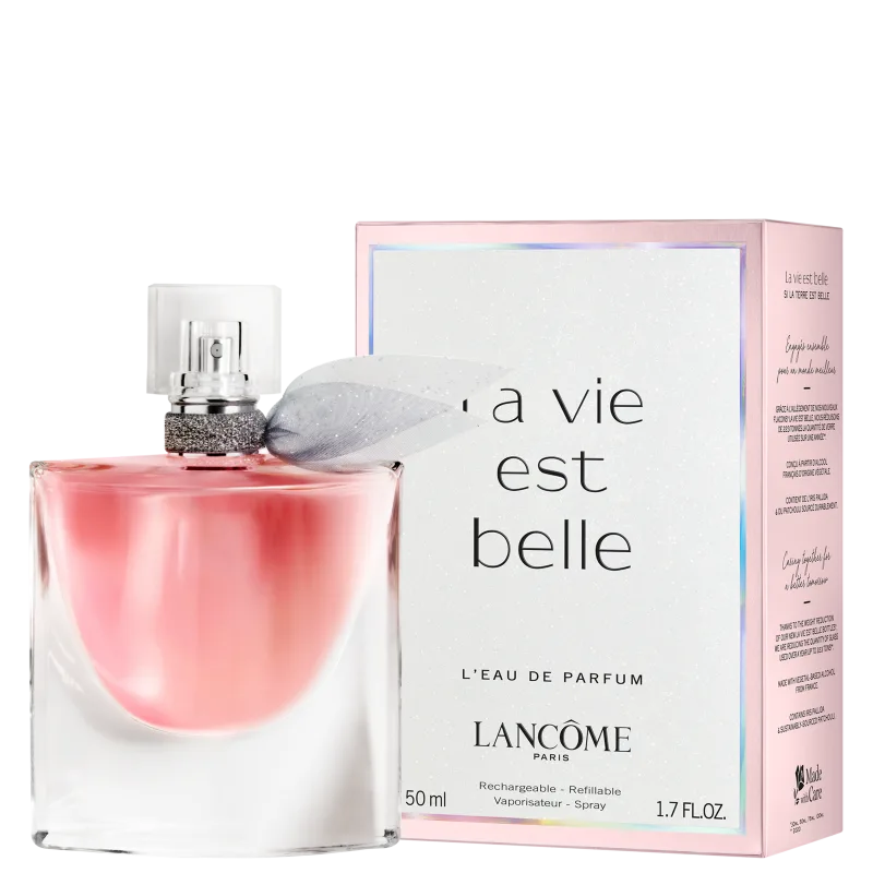 Frasco de perfume Lancôme La Vie Est Belle com tampa decorada, contendo líquido rosa brilhante. Embalagem de vidro transparente com detalhes prateados. Produto com aparência elegante e sofisticada.