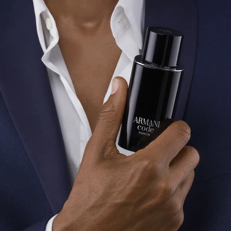 Armani Code Giorgio Armani Parfum Recarregável - Perfume Masculino 50ml