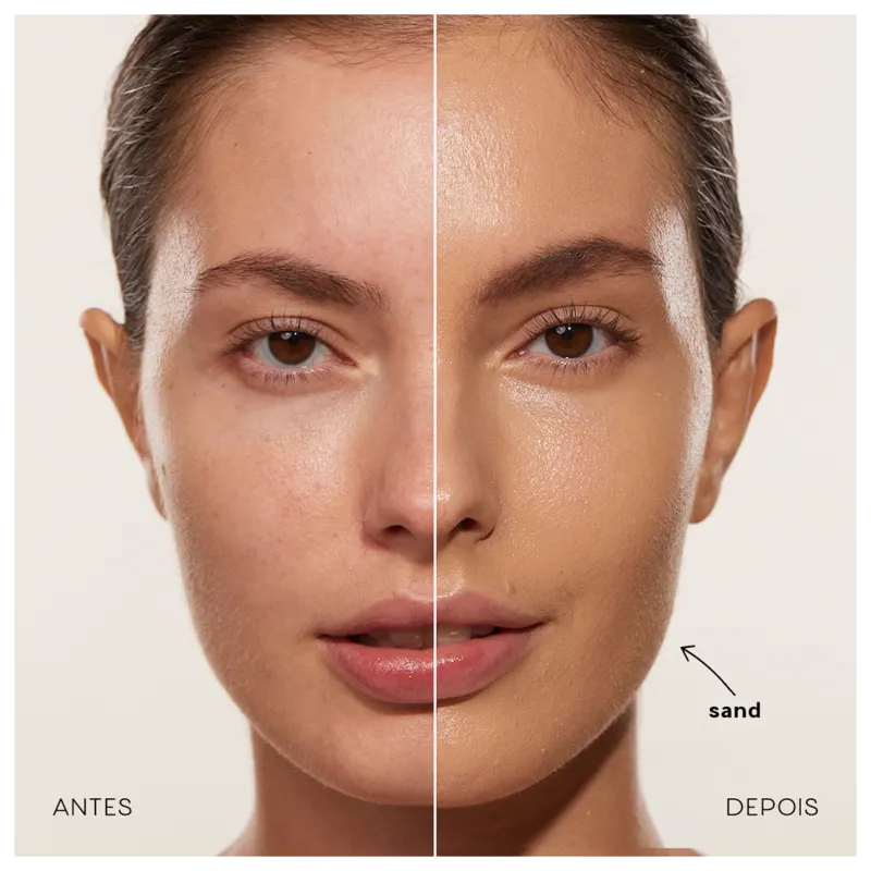 A imagem compara antes e depois do uso da Base Océane Edition Foundation Stick na cor Sand  À esquerda, o Antes, mostra uma pele com algumas imperfeições. À direita, a imagem Depois exibe a mesma pele com uma aparência mais uniforme, resultado da base.