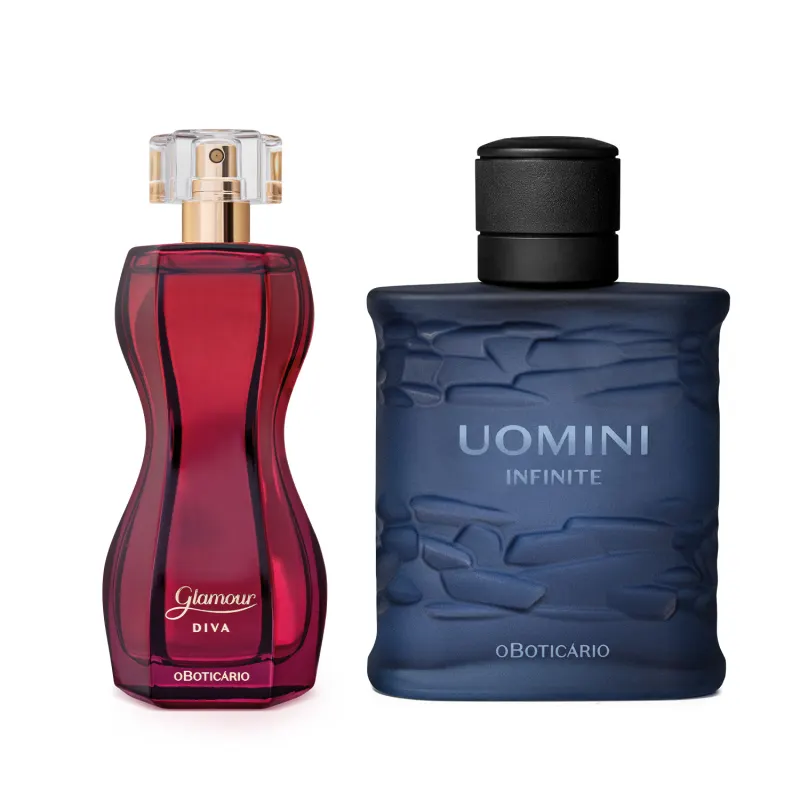 Imagem de dois itens de perfumaria O Boticário, sendo um vidro na cor vinho e formato curvilíneo com borrifador dourado da marca Glamour Diva e um vidro azul-marinho com tampa preta texturizada da marca Uomini Infinite.