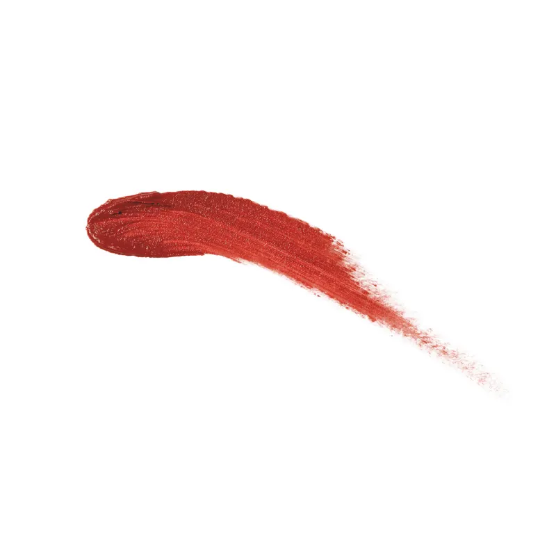 Textura cremosa e brilhante de batom líquido vermelho Deep Carmine da marca Make B. One Velvet Sublime, com superfície irregular e aspecto úmido, ocupando a maior parte da imagem em fundo branco.