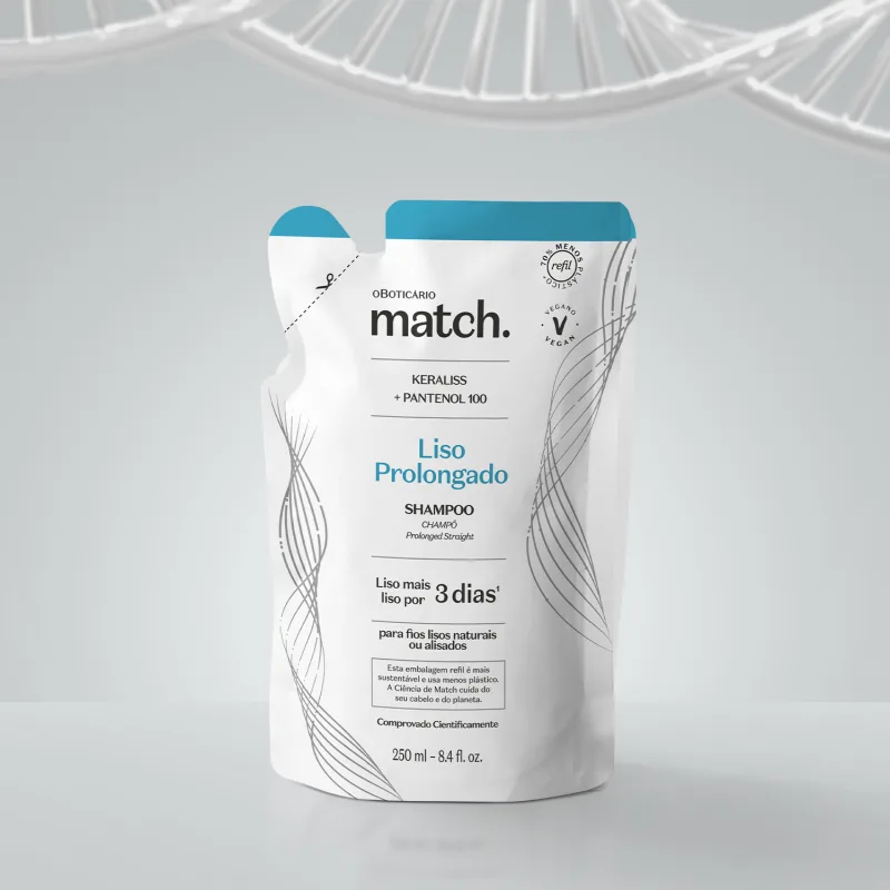 Refil de shampoo Match Liso Prolongado em sachê nas cores rosa e branca com letras pretas em fundo cinza.