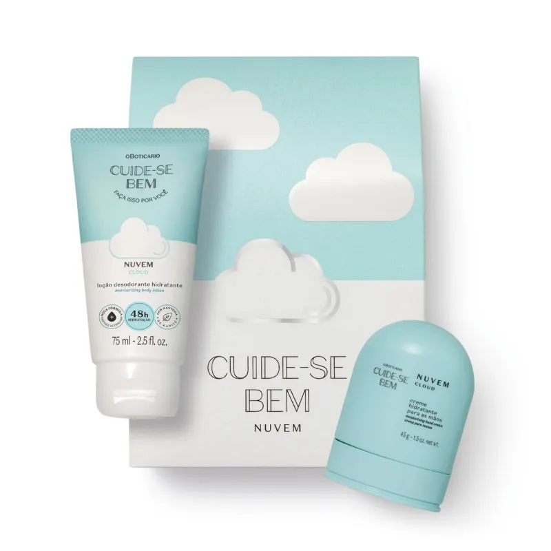 Produtos de beleza da linha Cuide-se Bem, com embalagens em tons de azul e branco. Frasco de creme hidratante e desodorante, além de caixa com nuvens estampadas, exibindo o nome da marca "Cuide-se Bem" e "Nuvem".