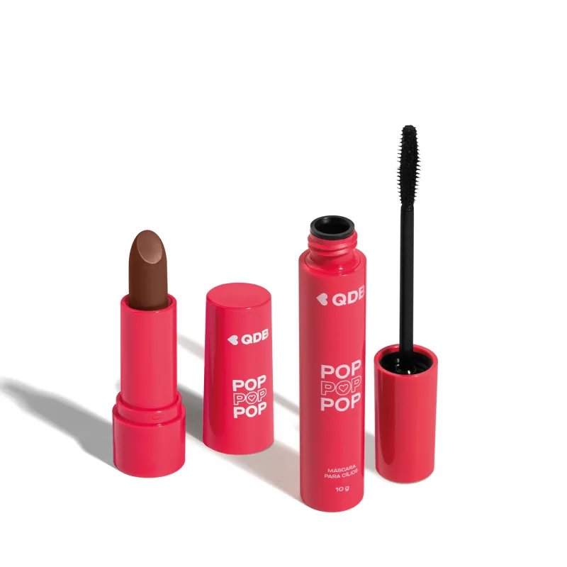 Imagem de dois produtos da marca POP Quem Disse, Berenice? contendo um batom semi matte em embalagem rosa na cor Marrom Glacê e uma máscara de cílios em tubo rosa com aplicador preto. O fundo da imagem é branco com sombreado.
