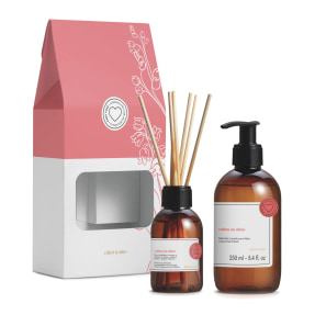 Kit Presente Calma na Alma: Difusor de Ambiente Aromatizador com Varetas 100ml + Sabonete Líquido para Mãos 250ml