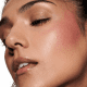 M·A·C Strobe Plummy Bare - Blush Líquido 4,3ml (3)