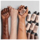 M·A·C Studio Radiance Face and Body Radiant Sheer Foundation N3 - Base Líquida 50ml (4)