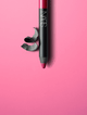 NARS Velvet Matte Lip Pencil Damned - Batom Matte 2,4g (6)