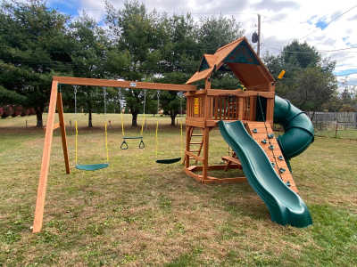 KidKraft Lindale Playset FSC - Unleash Backyard Fun for Kids