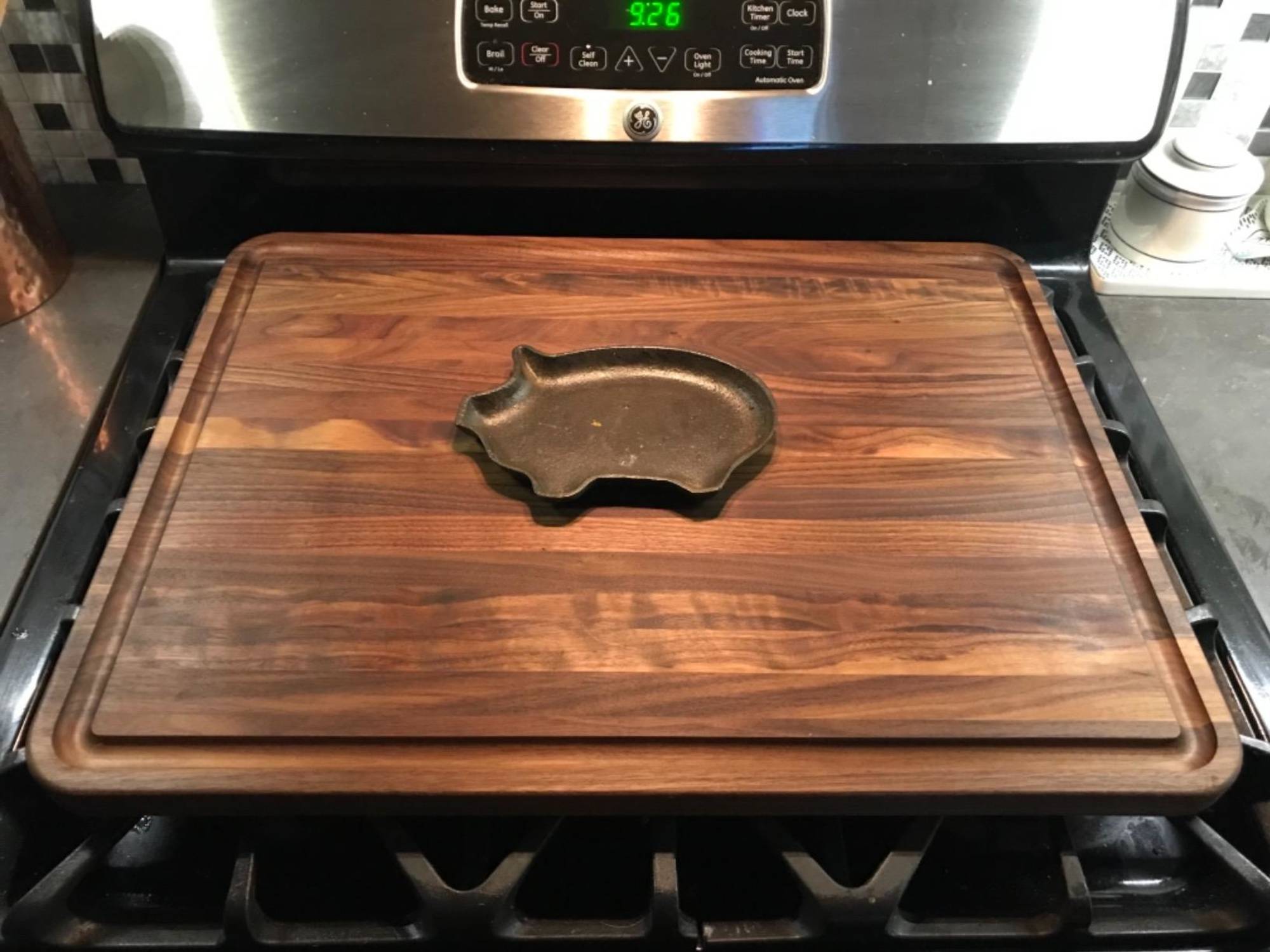 Extra Large Walnut Cutting Board, 24 x 18, With Juice Groove, Made i –  Refine Kitchenware