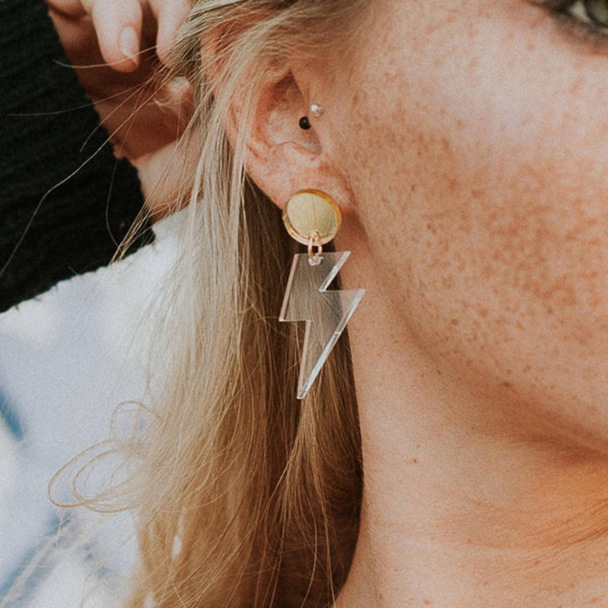 Lightning dangle earrings online