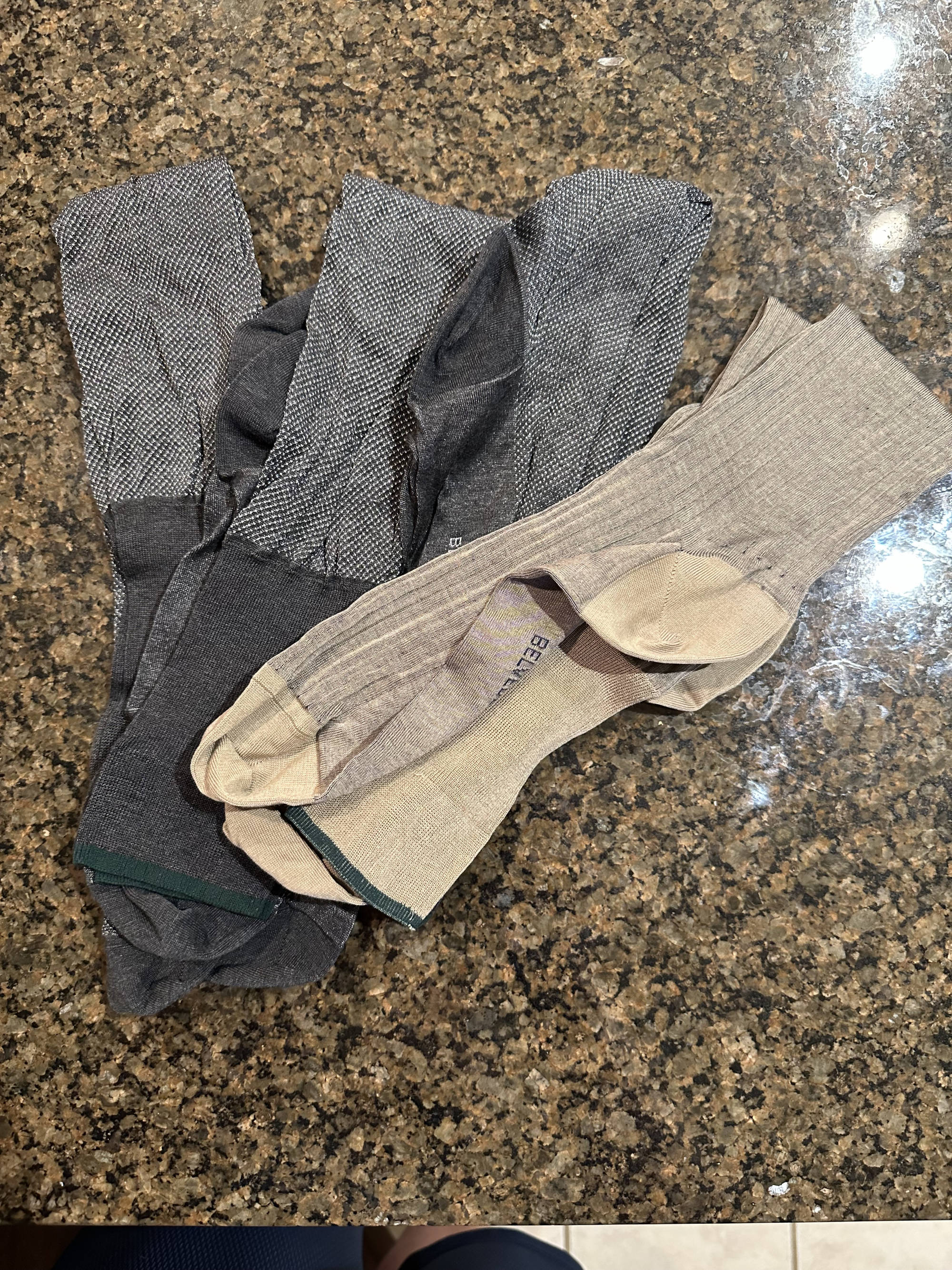 Fort Belvedere Charcoal Grey Melange Two-Tone Solid Oxford Socks Fil d'Ecosse Cotton