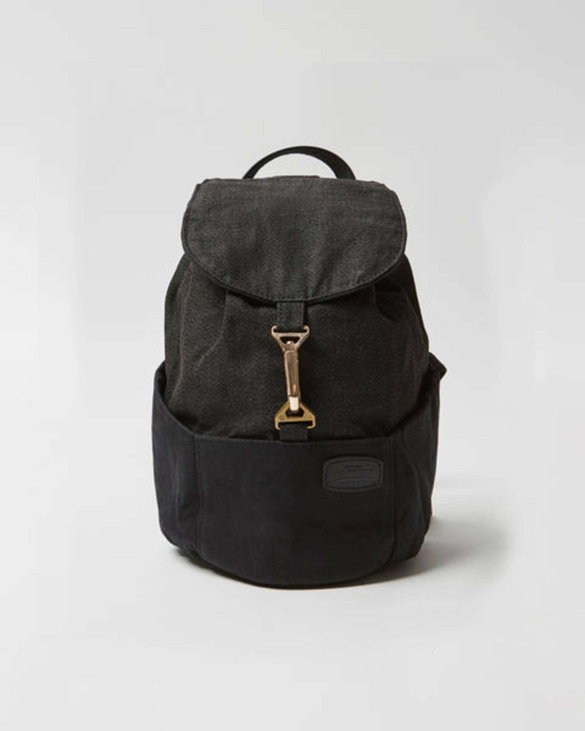 【関税＆送料込み】ChloAC Small ChloAC Heritage Bag In Chloé グレインレザー製Chloé Heritageスモールショルダーバッグ