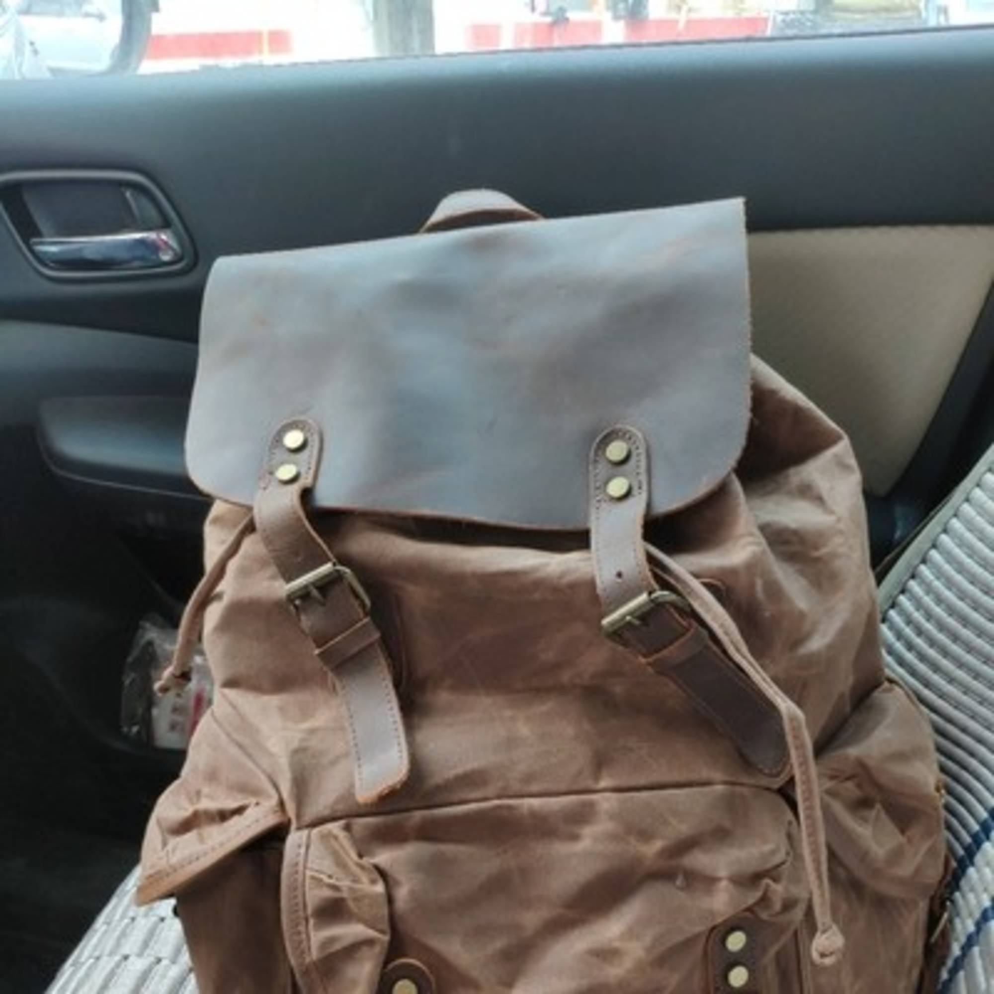 நீர்ப்புகா ரெட்ரோ பேக்பேக் — Larissa991
