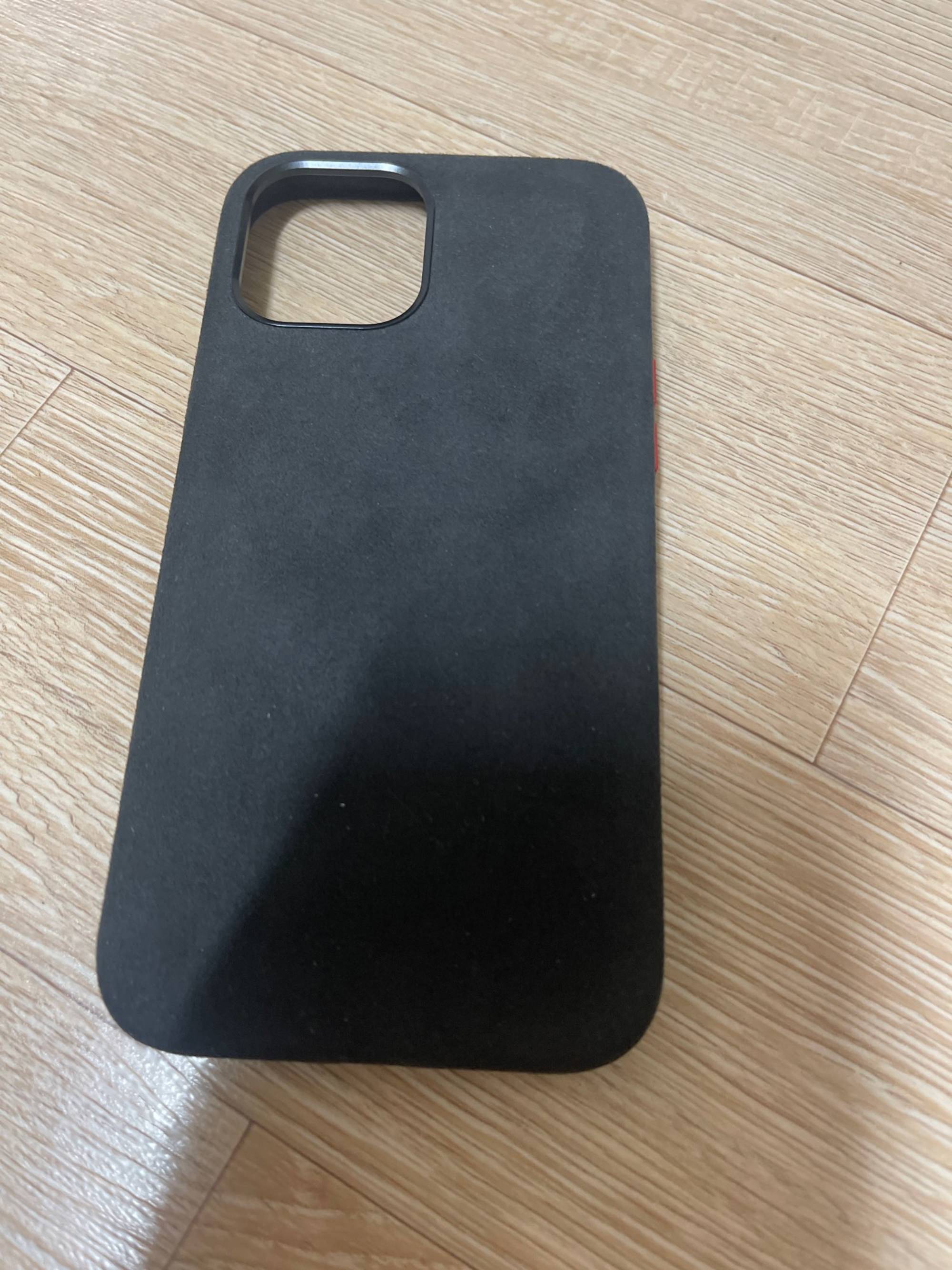 Capa Alcântara para iPhone 13 — Marco