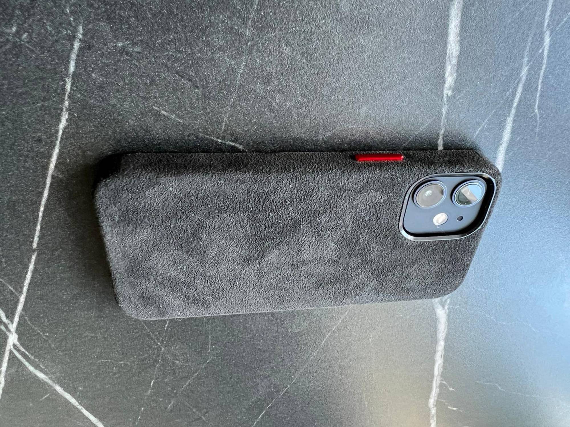 Capa Alcântara para iPhone 13 — MessaoudiWA