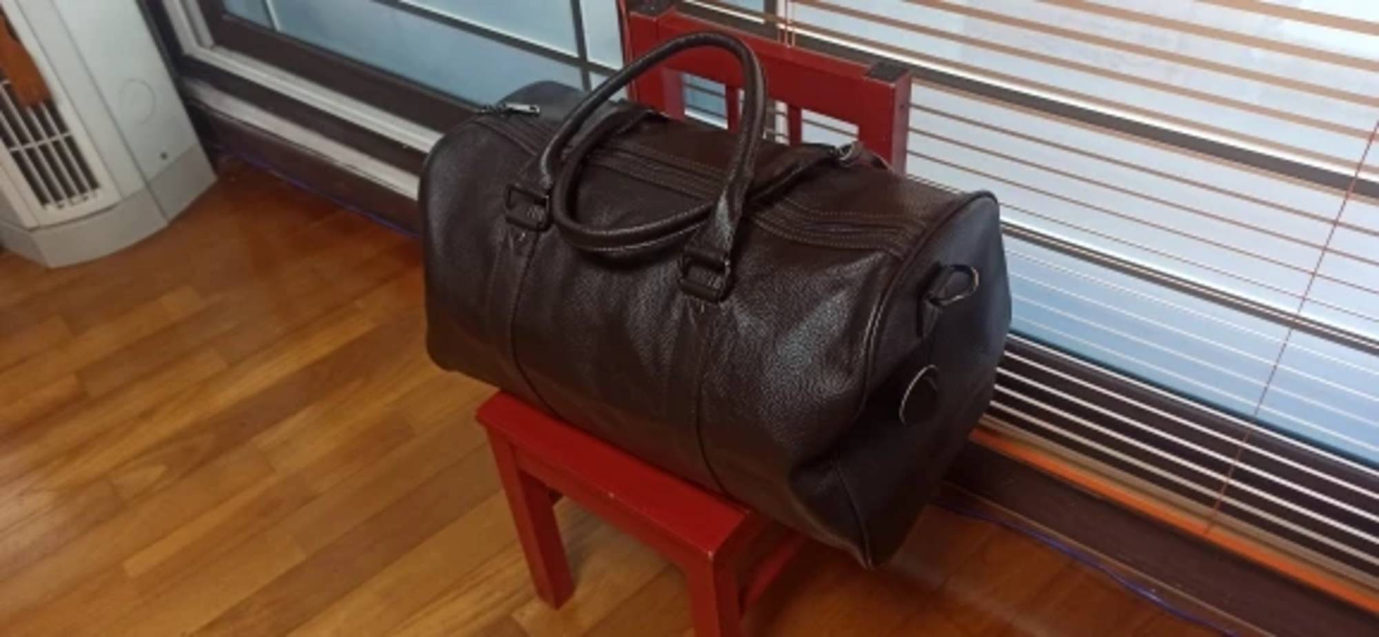 Bolsa de couro medieval — Amelia