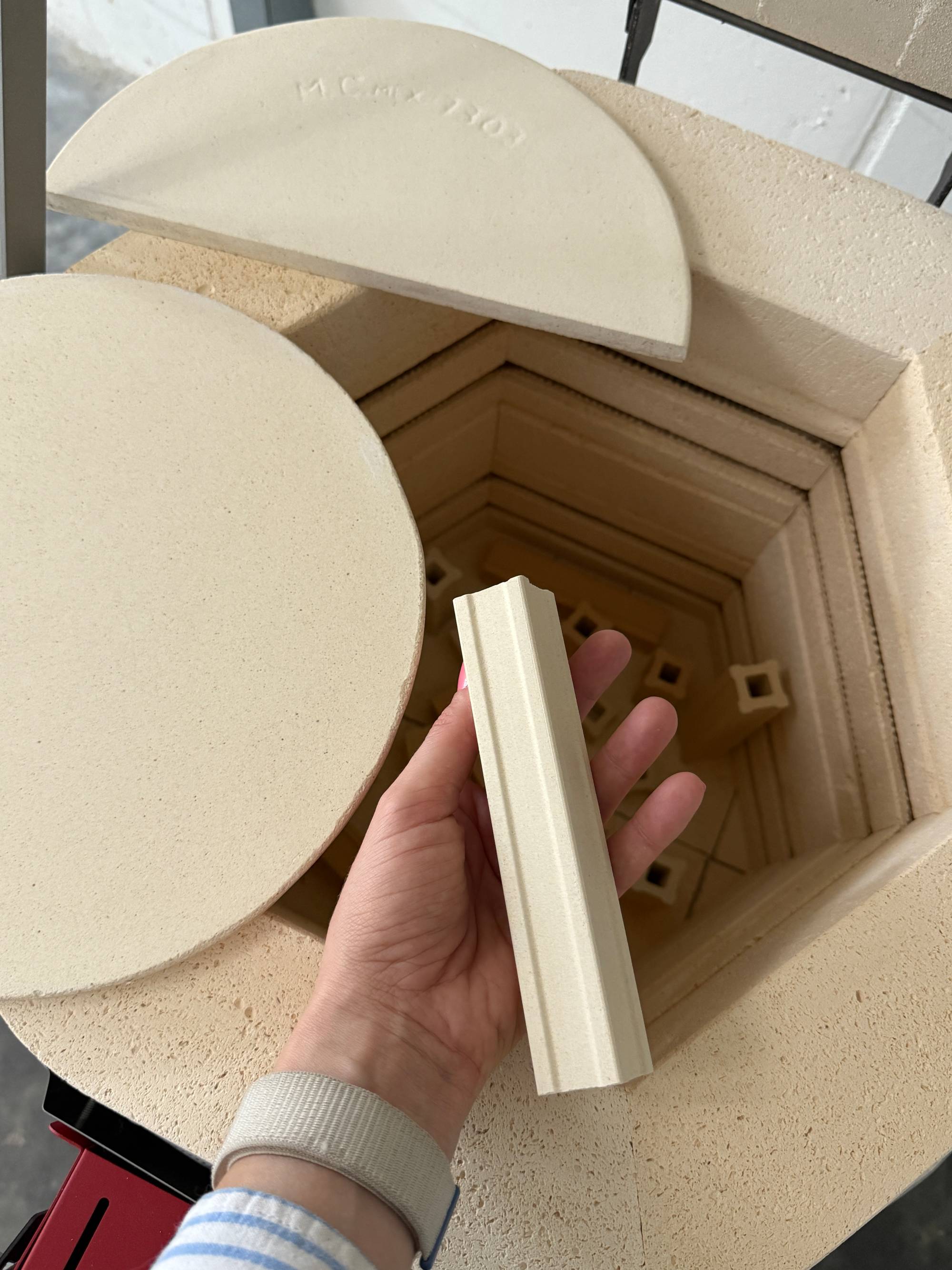 Evenheat High-Fire 1210B Ceramic Kiln — Modern Potters