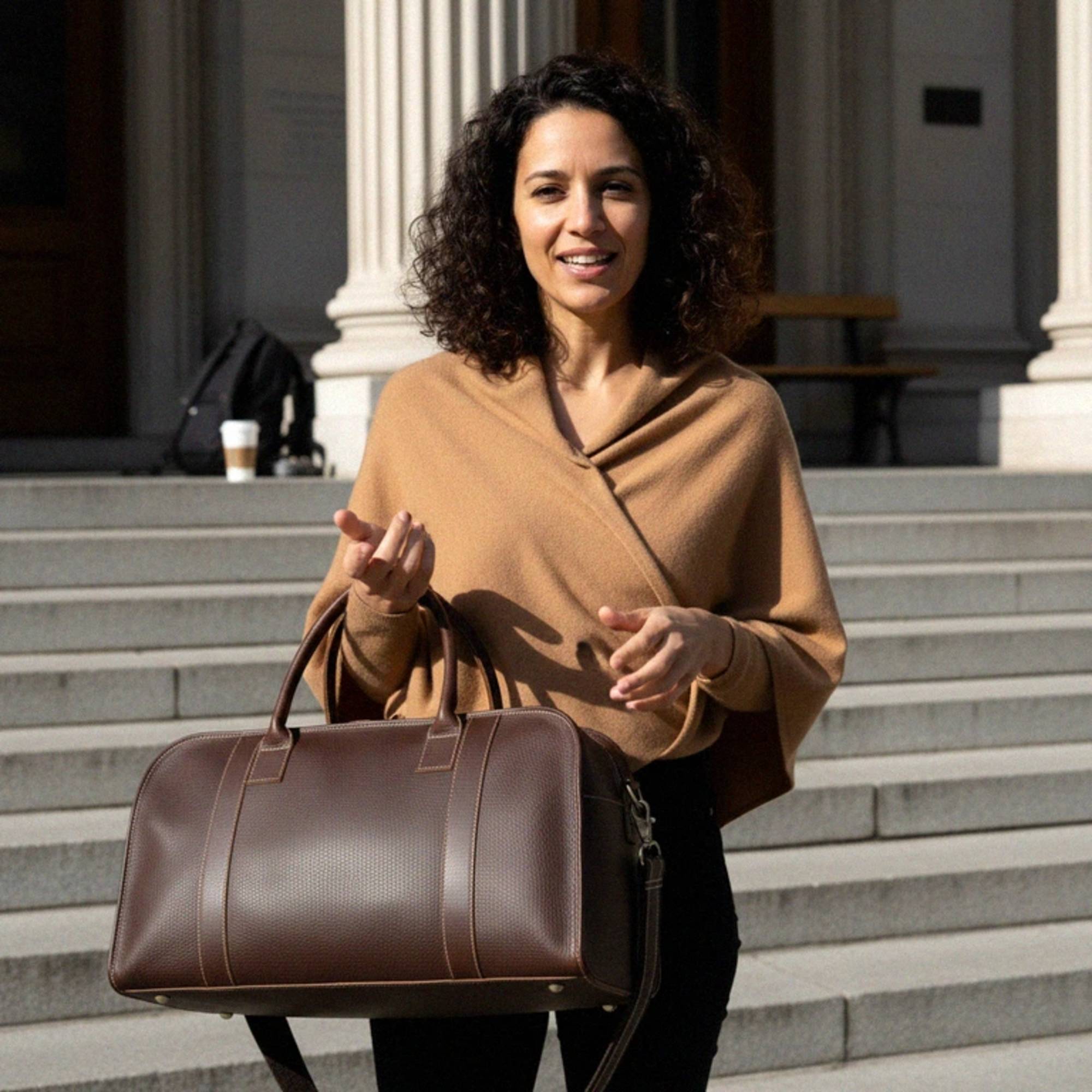 Crossbody-veske i saffianoskinn Via - elegant veske til hverdag — joelabyrd30