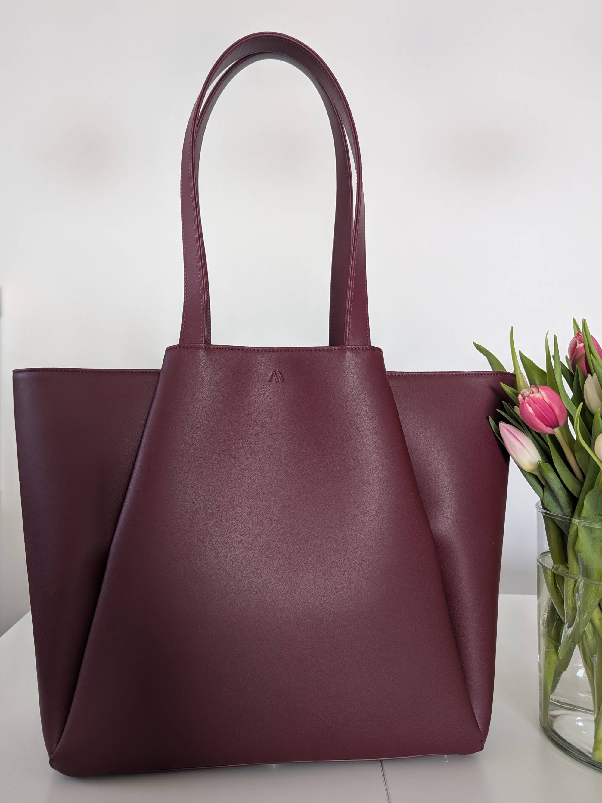 Large Black Pyramid tote bag – KAAI