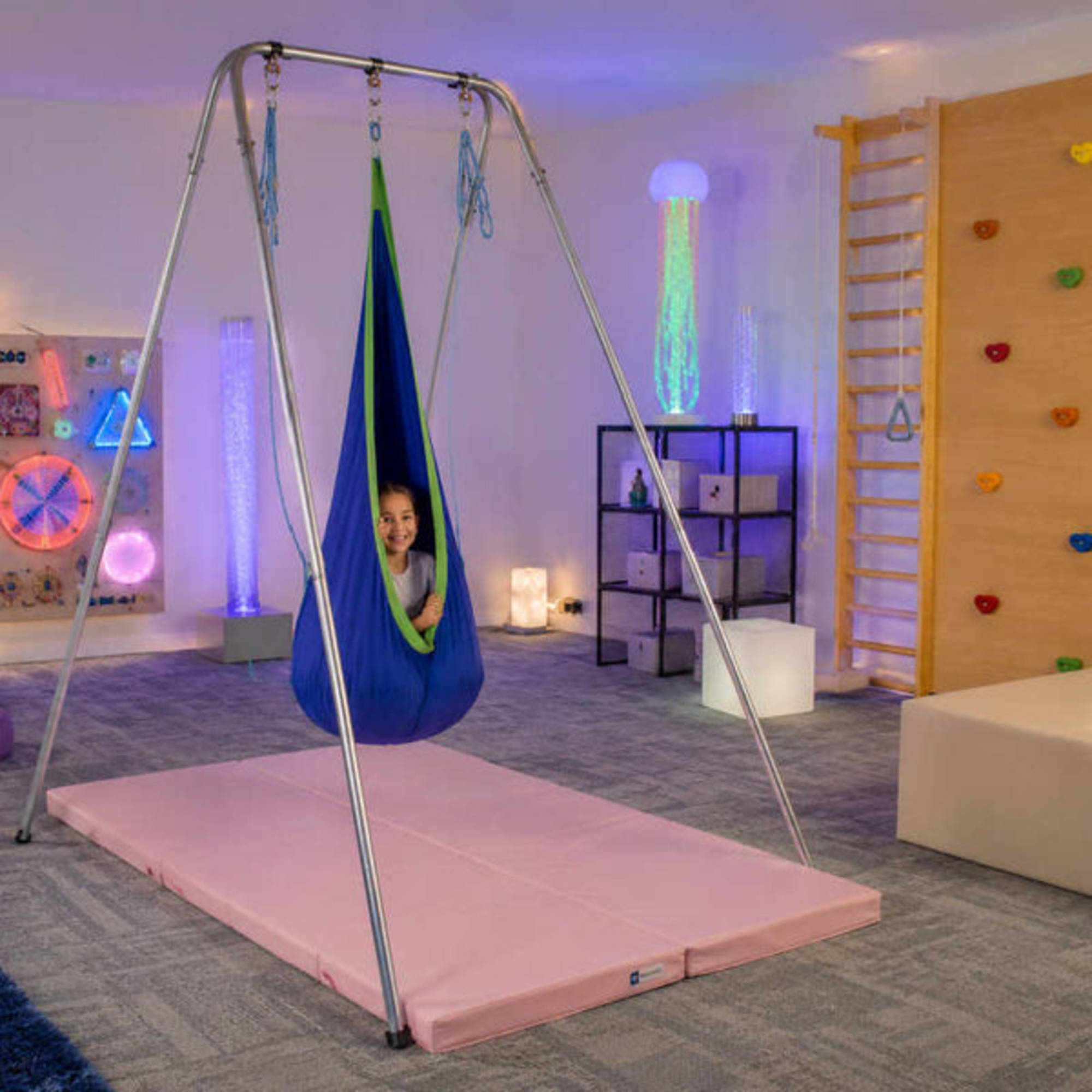 Portable Foldaway Swing Frame 8TLFS — Extreme Kids World