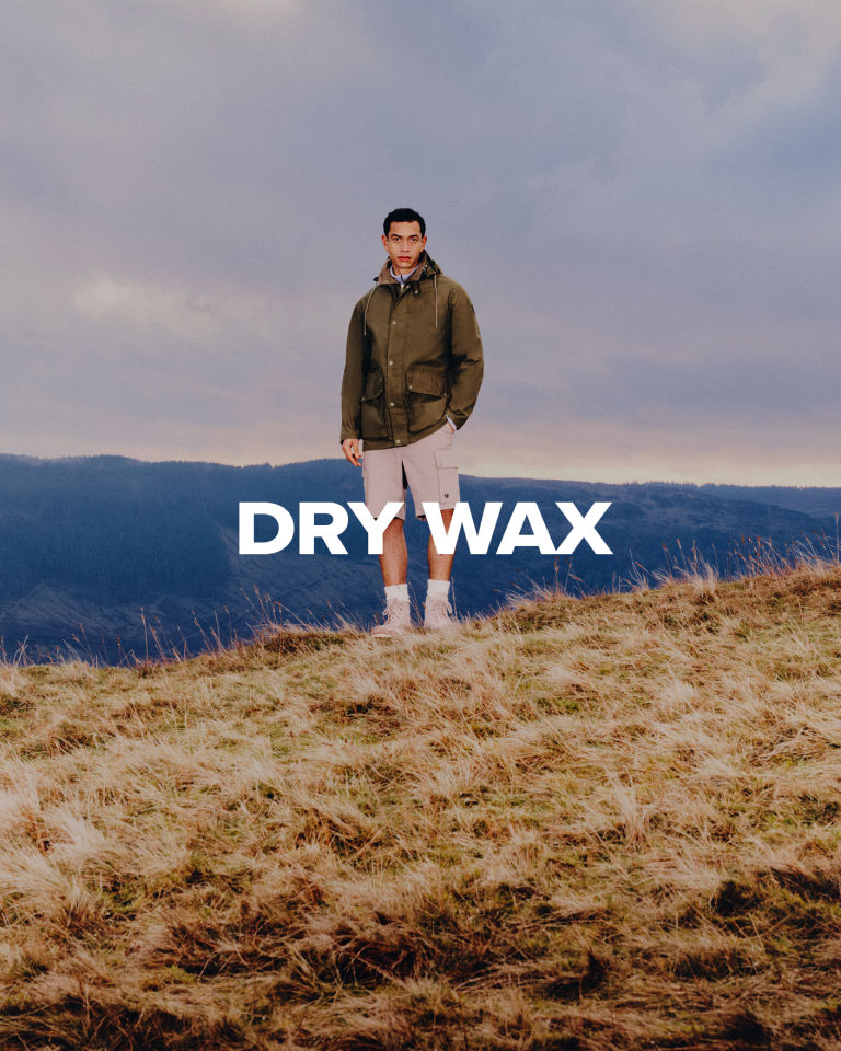 Incline Parka in Faded Olive.