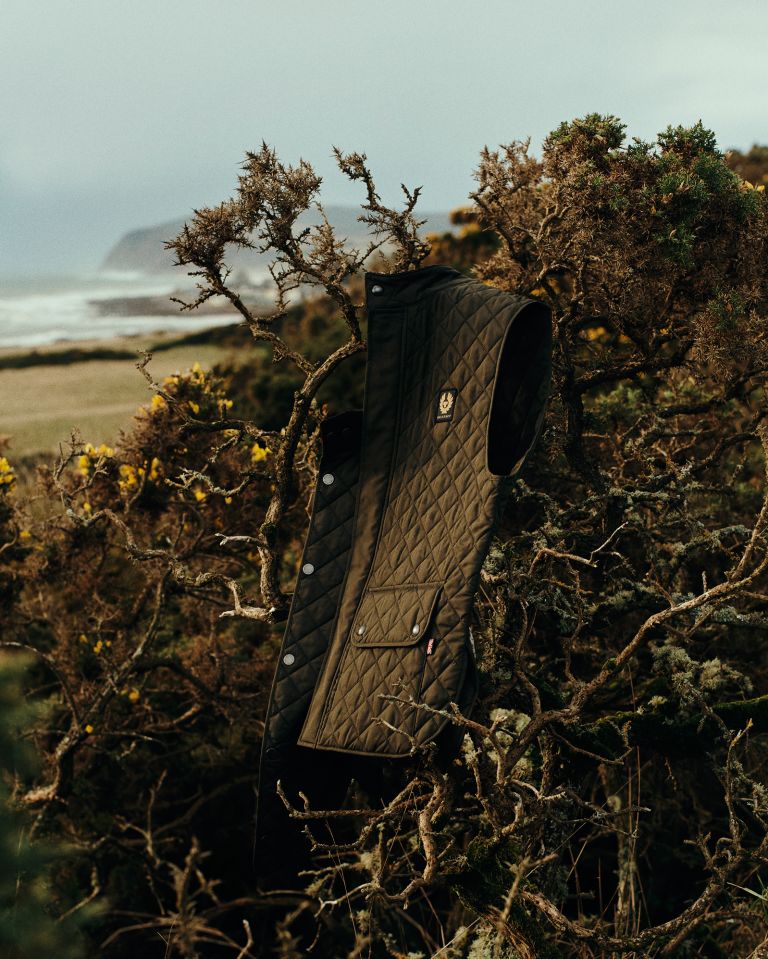 Icon Gilet in Black.