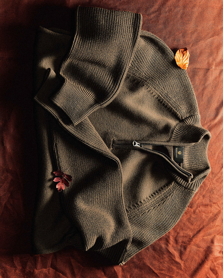 Aspect Quarter Zip Jumper in Major Brown.