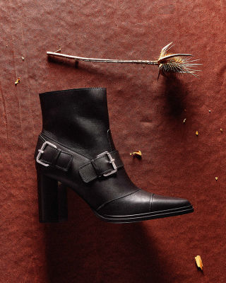 Alder Boot in Black.