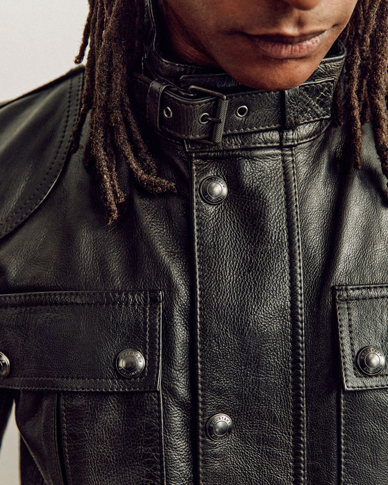 GANGSTER ICON JACKET IN BLACK.