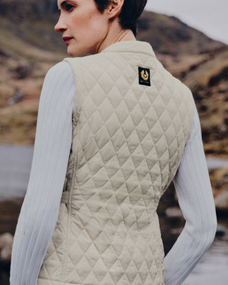 Maeva Gilet in Silver Birch.