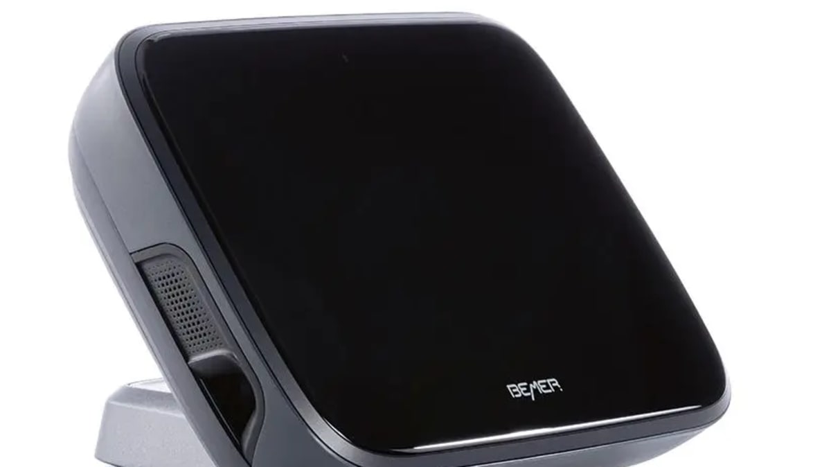 The B.Box Evo from the left angle