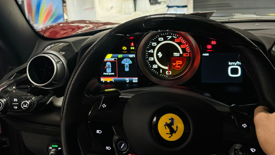 Noleggio auto lusso Brescia: quando il privilegio incontra l'emozione pura